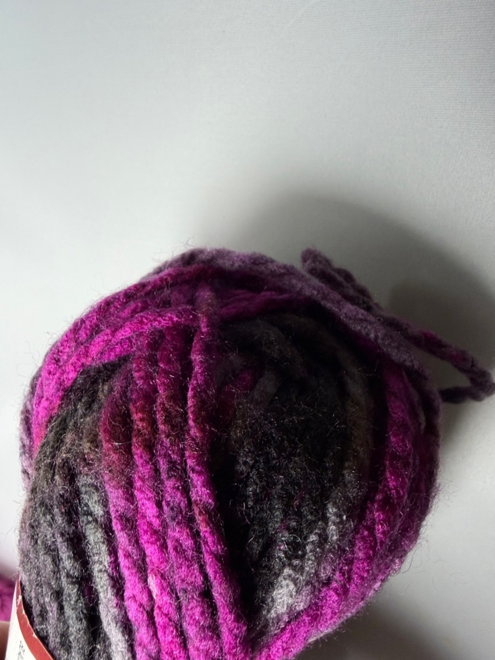 Loop & Threads Charisma yarn lot of 3 - Picture 6 of 7